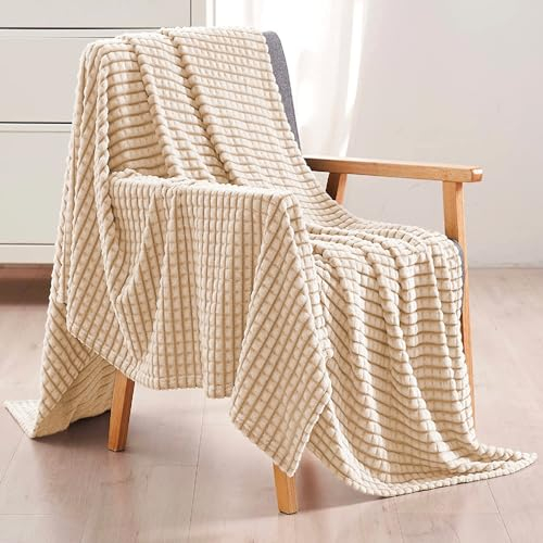 Comart - Plaid Waffle - 150x200 cm - Effetto Pile - Coperta per Divano, Letto Singolo, ad una Piazza e Mezza - Plaid Caldo e Super Morbido - per Tutte le Stagioni - Lavabile in Lavatrice - Beige