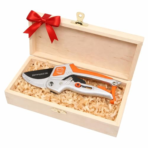 Gartenpaul Ratsche 2.0 Gartenschere Vatertag Geschenkset mit Holzbox, inkl. Nachschleifservice, Geschenk Amboss Hybrid Ratsche, mit SK5 Klinge, Profi Gartengeräte Astschere Schere Pflanzenschere