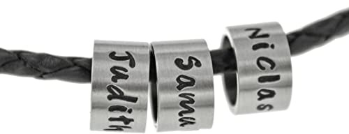 Timbalino Personalisierte Halskette mit 3 Gravur-Anhängern aus Edelstahl – Individuelle Kette mit Wunschnamen & Datum – Lederband oder Edelstahlkette – Handgefertigt – Geschenk für Damen & Herren