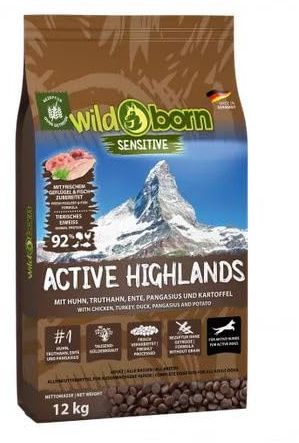 Wildborn Active Highlands 1 x 12 kg Hundefutter für aktive Hunde, getreidefrei mit 92% tierischem Eiweiß* | sensitives Hundefutter für aktive Hunde Made in Germany