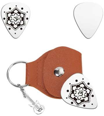 UNICRAFTALE 1 Stück Personalisierte Gitarrenplektren Geschenke Schlüsselanhänger Einseitig Graviertes Yoga Symbol Edelstahl Gitarrenplektrum Mit PU Lederetui Plektrum Gitarrenset Für Gitarrenspieler