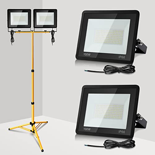 Ikodm LED Baustrahler mit Stativ, 2x 100W Arbeitsleuchte 8500LM 3000K Warmweiß LED Fluter Floodlight inkl. 1M Kabel, IP66 Wasserdicht Flutlichtstrahler Scheinwerfer Bauscheinwerfer, kein Stecker