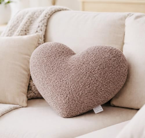BABEES DEKOKISSEN Boucle Kuschelkissen Herz groß 40x30 cm, Flauschiges Deko Kissen Herzenform Geschenk für Baby & Kinderzimmer Weihnachten Mädchen & Jungen Babyshower beige Creme