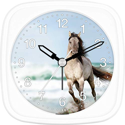 Eurotime 27007-00 - Despertador infantil con diseño de caballos, carcasa de plástico y cristal de plástico, despertador silencioso, sin tic-tac, con luz y repetición de alarma