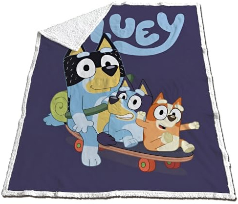 Aymax Bluey Kuscheldecke 120x150 cm – Weiche Kinderdecke mit Bluey & Bingo Motiv – Coral-Fleece Plüschdecke aus 100 % Polyester – TV-Serien Fanartikel für Sofa & Bett