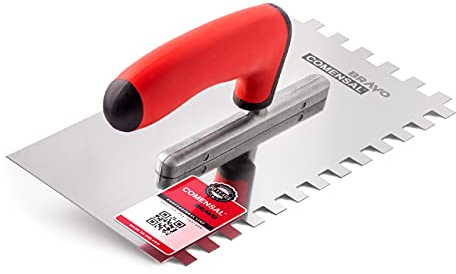 COMENSAL Zahnkelle 10 mm - Profi Edelstahl Glättekelle - Zahnspachtel zum Verlegen von Fliesen - Ergonomisch Griff - Made in EU - 270 x 130 mm