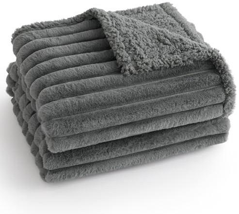 BEDSURE wasserdichte Hundedecke - 102 x 127 cm Hundedecke waschbar für große Hunde, Haustier Decke flauschig und weich, Schutzdecke Hundesofa, Decke für Hunde, Grau