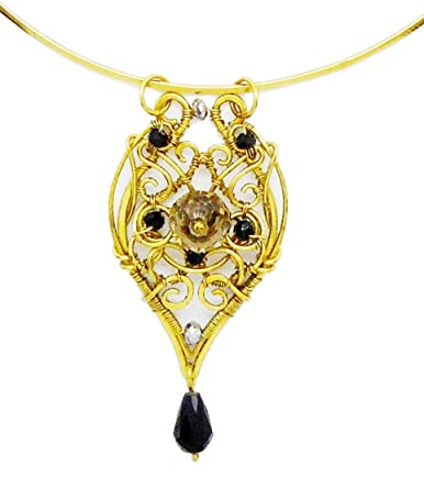 Collana Art Nouveau rigida nero, pendente, cristallo, vintage, celtico, design, farfalla, oro, cerchio,