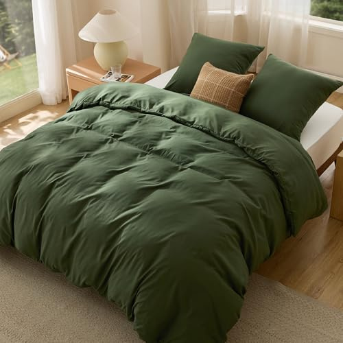 Bedsure Housse de Couette 260x240 cm - Parure en Microfibre de Polyester Oeko-TEX - Bedding Sets Housses de Couettes 260x240 + 2X Taies d'oreiller 65x65 cm avec Fermeture Éclair - Vert Olive