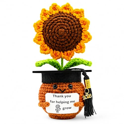 Thank You Gift for Women, Handmade Crochet Sunflower with 2026 Graduation Cap, Cute Teacher Gifts for Helping Me Grow, Emotional Support Crochet Plant, Desk Accessories for Women Office Decor