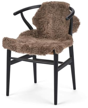 Nordic Sheep Lammfell Kurzhaar 90x60 cm | Lammfell Echt für das Sofa, den Stuhl oder rund um den Esstisch | Jedes Teppich ist EIN Unikat und von der Natur geschaffen | Farbe: Hellbraun