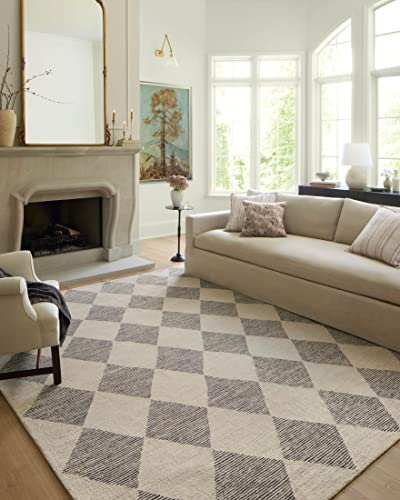 Loloi Chris Loves Julia Francis Collection FRA-01 Beige/Charcoal 5'-0 x 7'-6 Area Rug