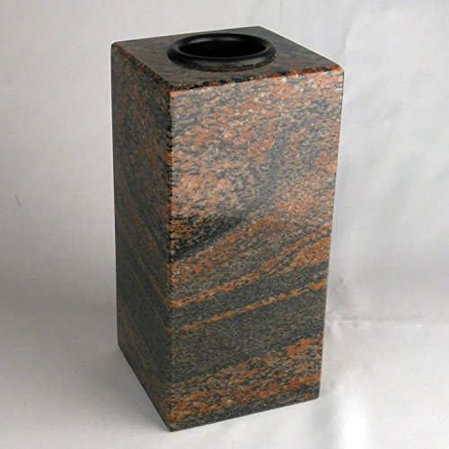 designgrab Grabvase Cube-medium Gneis aus poliertem Hallandia Gneis, bräunlich-rötlich mit gräulich-schwarzen Einschlüssen – 25×12 cm, kubisch