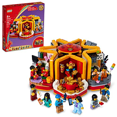 LEGO Lunar New Year Traditions 80108 - Kit da costruzione, giocattolo regalo per bambini dai 8 anni in su, con 6 scene festive, 12 minifigure, incluso il dio della ricchezza (1.066 pezzi)