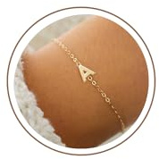 TINGN Gold Silber Armband für Mädchen Damen - 18K Gold/Weißgold Vergoldete Zierliche Dünne Armband mit Buchstaben Armbänder Personalisiert Trauzeugin Geburtstagsgeschenk für Frauen Teenager Mädchen
