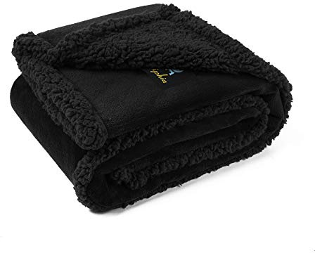 luciphia Manta Impermeable para Mascotas, Manta de Franela Mullida de Doble Capa para Perros Gatos Negro S (71 * 100cm)