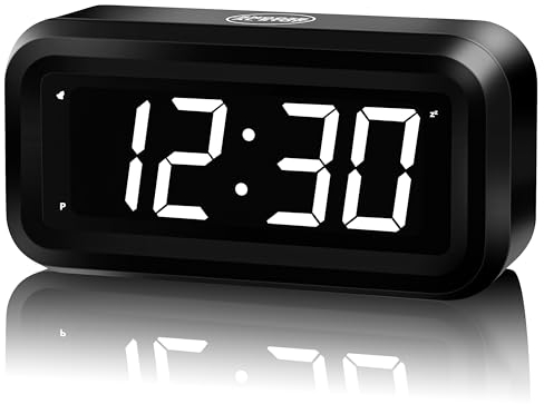 KWANWA Digitaler Wecker, LED Uhr Batteriebetrieben Tischuhr mit 3 Einstellbarer Helligkeit/Snooze/Ohne Ticken/12/24Hr 1,2'' Rote Digital Display Gut Lesbares Tragbarer Reisewecker Wanduhr (weiße Led)