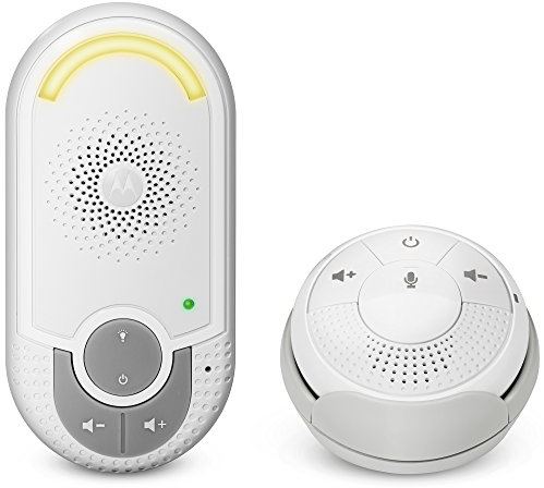 Motorola MBP 140 – ljud babymonitor plug-and-go-enhet för föräldrar, miljövänlig och inkluderar en nattlampa, vit.
