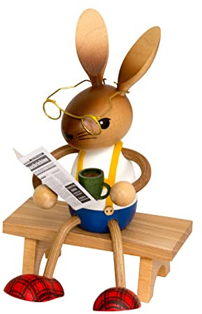 Kuhnert Drechslerei Osterdekoration/Osterhase - Kuhnerthase mit Zeitung und Kaffee - aus Holz - Größe: stehend ca. 19 cm - Made in Germany