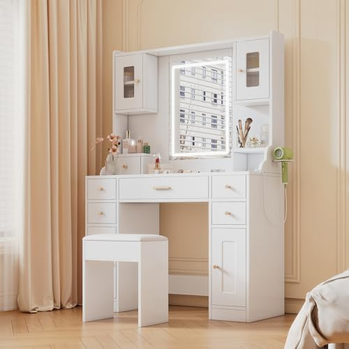 Tocador Grande Con Particle Board, Iluminación LED Ajustable Y Enchufes, Espejo HD, 6 Cajones Y 4 Puertas, Muebles Para Dormitorio Y Tocador, Blanco, B105xH152xT40cm