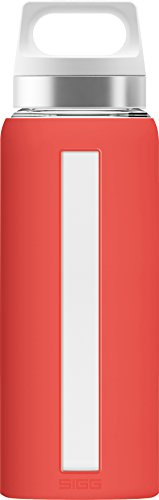 Sigg Dream Trinkflasche (0.65 L), schadstofffreie und hitzebeständige Trinkflasche, auslaufsichere Trinkflasche aus Glas mit Silikonhülle