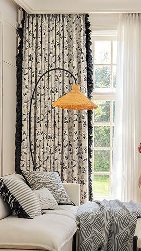 Daesar Schiebengardinen Blickdicht 2er Set, Verdunklungsvorhänge mit Ösen 96x160CM Französisch Bedruckt Blumen Motiv mit Rüschen Schwarz Gardinen Vorhänge Kinderzimmer Schlafzimmer