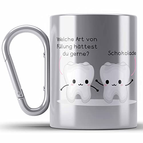 Trendation - Zahnarzt Zahnmedizinische Fachangestellte Edelstahl Tasse Karabiner Geschenk Lustig Praxis Geschenkidee Zahnarzthelferin Zahntechniker Zahnärztin Lustiger Spruch (Silber)