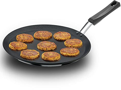 HAWKINS Futura 30 cm Flat Tava, Non Stick Tawa with Plastic Handle, Tawa with Rim, Pancake Pan, Flat Pan, Black (NFT30P)