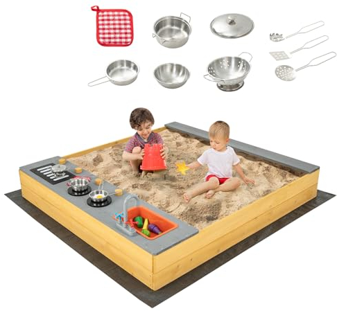 DREAMADE Sandkasten 135 x 125 x 20 cm, Outdoor-Sandkiste aus Tannenholz mit Bodenauskleidung & 9 Kochutensilien, kreativem Kochbereich & Sitzbank, Sandkasten groß für Hinterhof, Strand, Garten