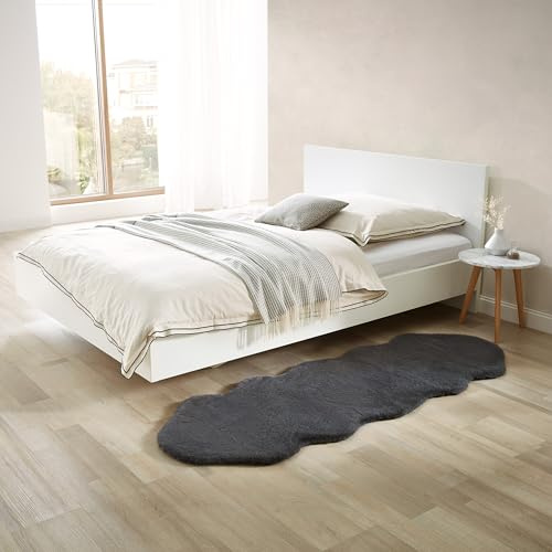 CB Home & Style Kunstfell Dekofell Teppich rosa grau Taupe Creme Sitzkissen Lammfellimitat Felloptik Verschiedene Größen Herz Wolke Tischläufer Läufer (Anthrazit, 60 x 180 cm)