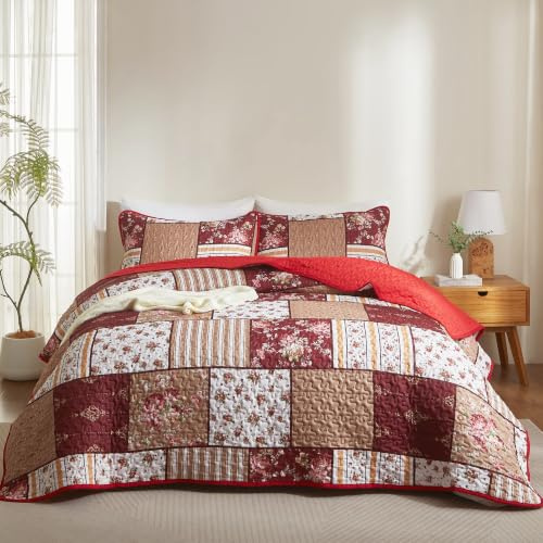 YASMENG Floral Plaid Patchwork Quilt Set Queen Soft Lightweight Microfiber | Red Brown White Plaid Color Block with Peony Flower Bedding, Lightweight Bedspread Coverlet, 2 Pillow Shams, All Seasons