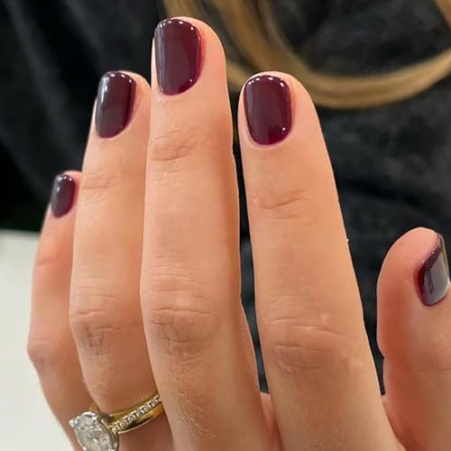 MrCuvaryas Press on Nails Kurz, Square Dunkel Rot Nägel zum Aufkleben Fake Nails Künstliche Fingernägel mit Nagelkleber, Glänzend Reine Farbe NailTips für Frauen Nail Art Maniküre (Dunkelrot)