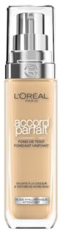 L'Oréal Paris Fondotinta Liquido, Incarnato Uniforme e Illuminato, Finish Naturale, Per Tutti i Tipi di Pelle, Formula con Acido Ialuronico, Accord Parfait, Tonalità: 3.5D/3.5.W Dorè, 30 ml