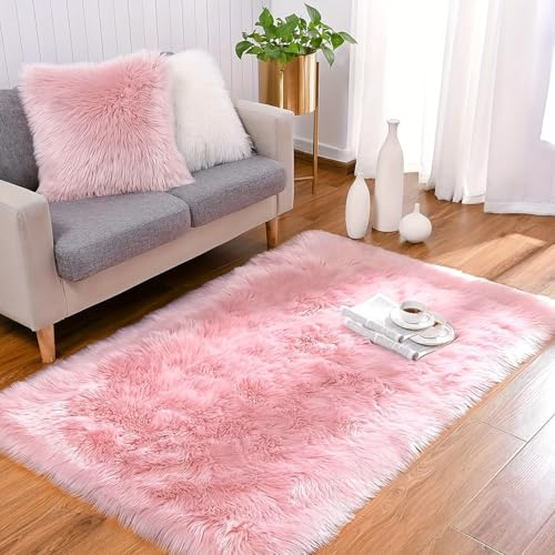 Small Fluffy Rugs, Faux Sheepskin Area Rug, Pink Faux Fur Rug, Washable Non Slip Soft Shaggy Rugs, High Pile Rug Rectangular Fluffy Carpet, Bedside Rugs for Bedroom, Living Room (Pink, 60 X 90 CM)