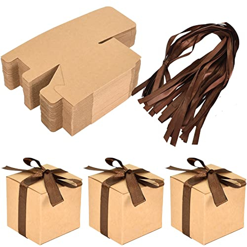 50 stycken kraftpapper godis låda, mini presentförpackningar, brun kartong godis låda, mini presentlådor med band, för söta kex snacks smycken fest födelsedag