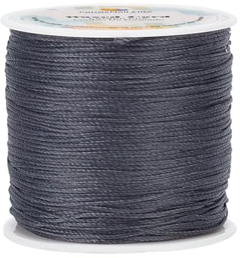 PH PandaHall 0.5mm Cordon Ciré, 106m Fil Ciré en Polyester Ciré Gris pour Perles Ficelle Fils Cirés pour Bricolage, Bracelets, Colliers, Attrape-Rêves, Fabrication de Bijoux, Couture, Macramé