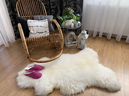 Sheepmania Peau d'agneau véritable non cisaillée Grand – Poils longs denses en peau de mouton véritable jusqu'à 10 cm – Tapis de cheminée, couverture en peau de mouton – Blanc