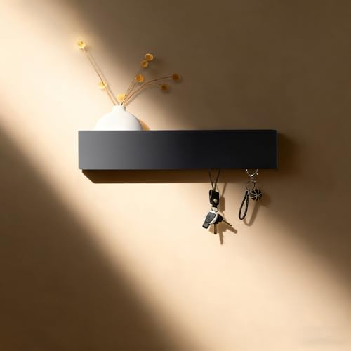 ATTEEFI Schlüsselbrett mit Ablage, Schlüsselhalter Wand aus Metall & Holz mit 5 Haken - Wandorganizer für Flur, Eingang, Garderobe (30x7,5x6 cm, schwarz)