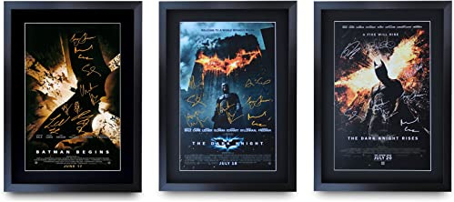 HWC Trading A3 FR The Dark Knight Collection All 3 Christian Bale Gifts gedrucktes Poster, signiertes Autogrammbild für Film-Fans, A3, gerahmt