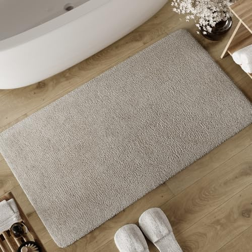 Wecon Home Badteppich Erik, 70 x 120 cm, Greige | weicher, getufteter Baumwollteppich, Rutschhemmend & waschbar mit weichem Flor und klarer Optik