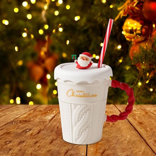 Weihnachts Kaffeetasse 400ml Keramik, mit Deckel & Strohhalm - Festliche Tasse mit Weihnachtsmann & Tannenbaum Design, Geschenk für Mädchen & Jungen (Weiß)