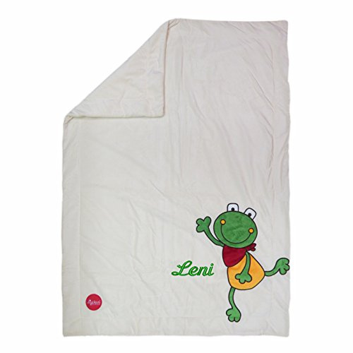 Sigikid Kuscheldecke mit Ihrem Wunsch-Namen in der abgebildeten Stickschrift bestickt Folunder Frog 100 cm x 75 cm creme Namensdecke Krabbeldecke aus weichem Plüsch 41560mn