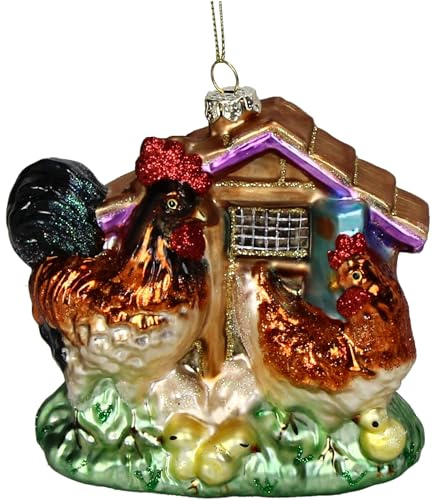 HD Collection Christbaumschmuck Glas 12,2cm - Hühnerstall mit Hahn Aufhängen - Weihnachtsbaum Anhänger für Weihnachten - Christbaumanhänger & Weihnachtsbaumschmuck - Braun