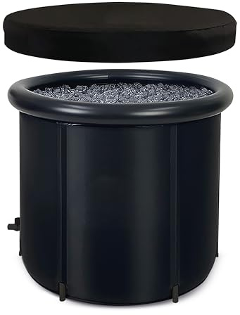 Menkind #selfcare Vasca da bagno gonfiabile in PVC per acqua fredda e coperchio protettivo, capacità 330 l, con pompa e rubinetto di uscita