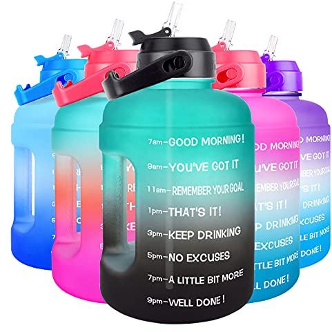 BuildLife Motivierende Wasserflasche, 2,2 l, großer Wasserkrug mit Strohhalm und Zeitmarkierung, BPA-frei, sorgt für ausreichend Wassertrinken den ganzen Tag über (Grün-Schwarz, 2,2 l)