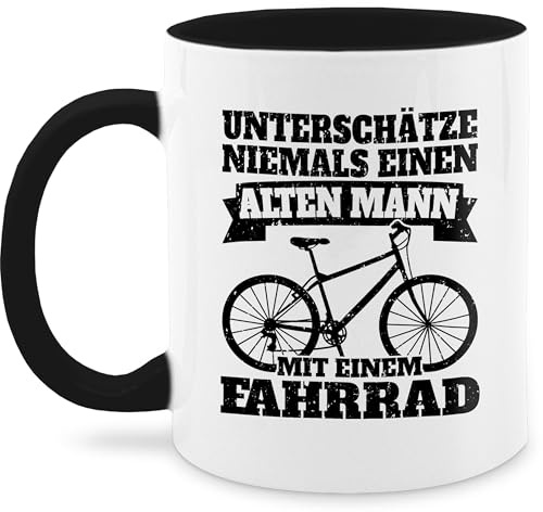 Tasse Tassen 325ml - Radsport - Unterschätze niemals einen alten Mann mit einem Fahrrad - schwarz - 325 ml - Schwarz - alter rad radfahrer radel alte männer radfahren für fahrradfahrer