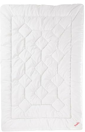 Paradies Sommerdecke 135x200 cm I Öko-Tex 100 I Atmungsaktive Sommerbettdecke I 135x200 leicht I Steppdecke