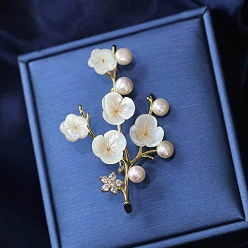C SS CC Broschen Brosche Pins for Frauen natürliche Perlenbroschen Pflaumenformbrosche Schal Pin Anstecknadeln Für Damen