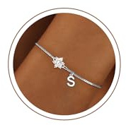 SLOONG Einschulung Geschenk - Armband mit Buchstaben für Frauen Mädchen | Vergoldet/Versilbert Blume Armband Hypoallergen Herz Armbänder Geburtstagsgeschenk Geschenke für Frauen Mädchen Kinder