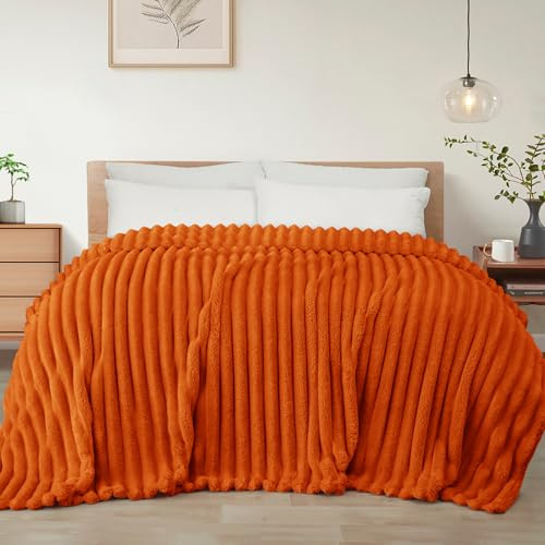 Exclusivo Mezcla Kuscheldecke Flauschig Flanell Decke 220 x 240 cm | Atmungsaktiv, Leicht, Weich, Sofadecke Tagesdecke Bettüberwurf Wohnedecke für Ganzjahreszeit, Orange